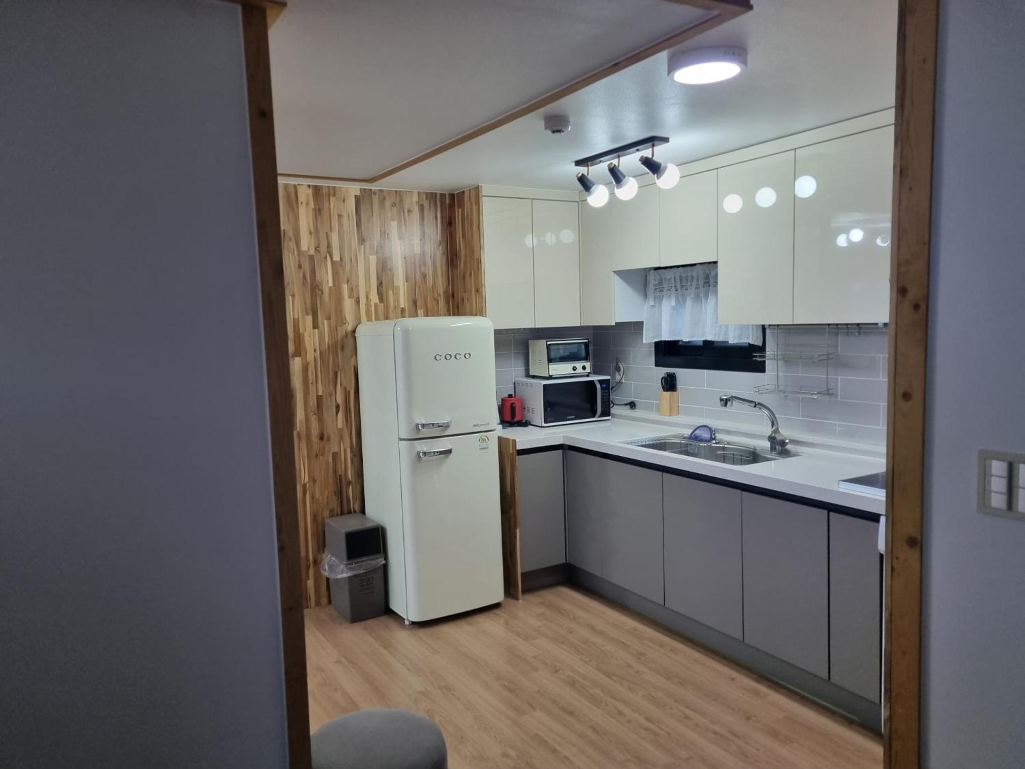 Jeju Amoje Villa Сеогвипо Екстериор снимка