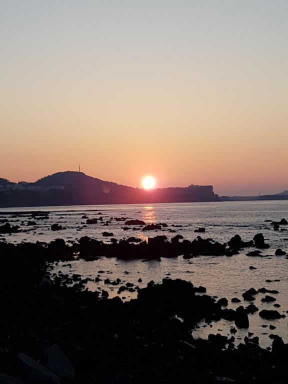 Jeju Amoje Villa Сеогвипо Екстериор снимка