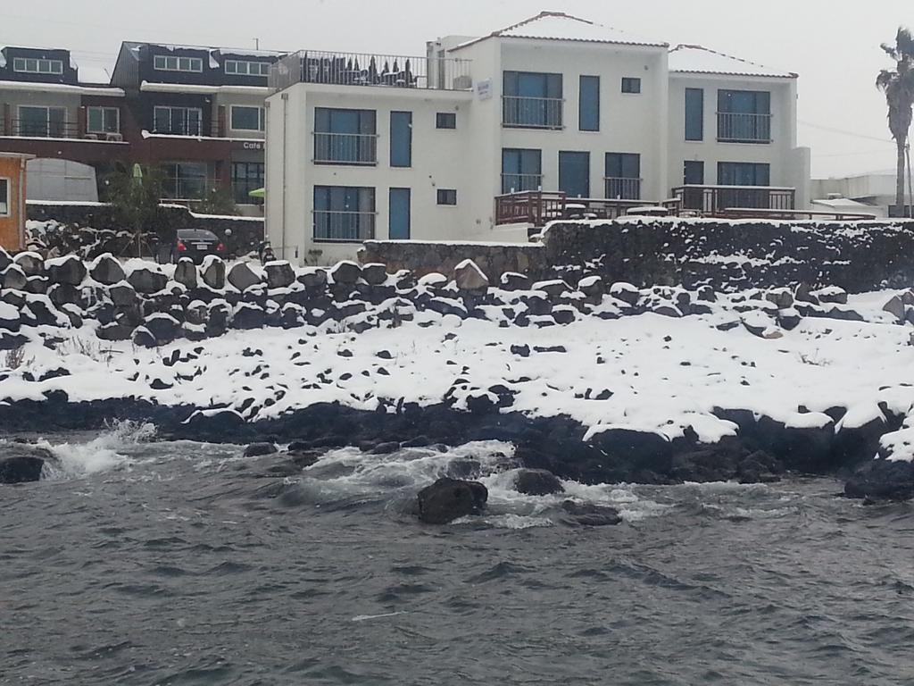 Jeju Amoje Villa Сеогвипо Екстериор снимка