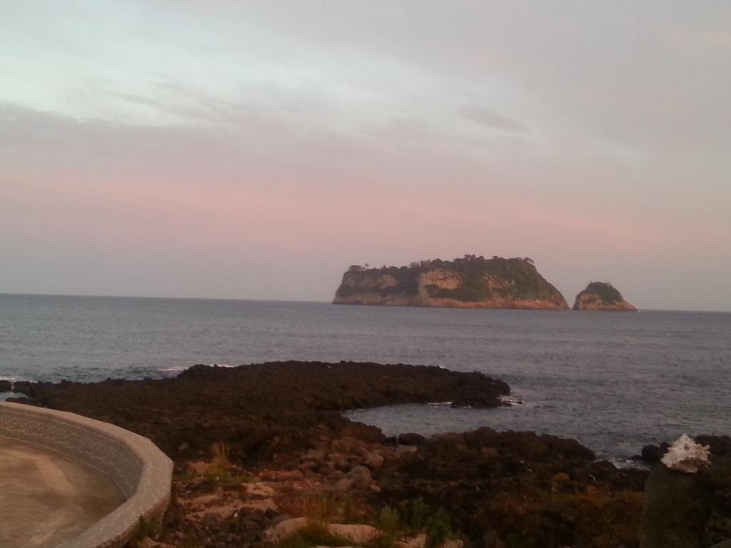 Jeju Amoje Villa Сеогвипо Екстериор снимка
