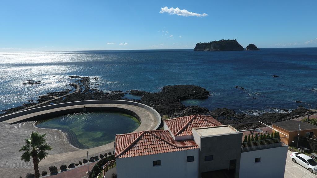 Jeju Amoje Villa Сеогвипо Екстериор снимка